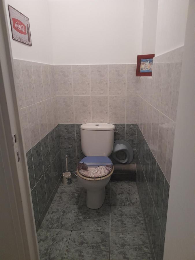 La Poissonnais Appartement Saint-Lormel Buitenkant foto